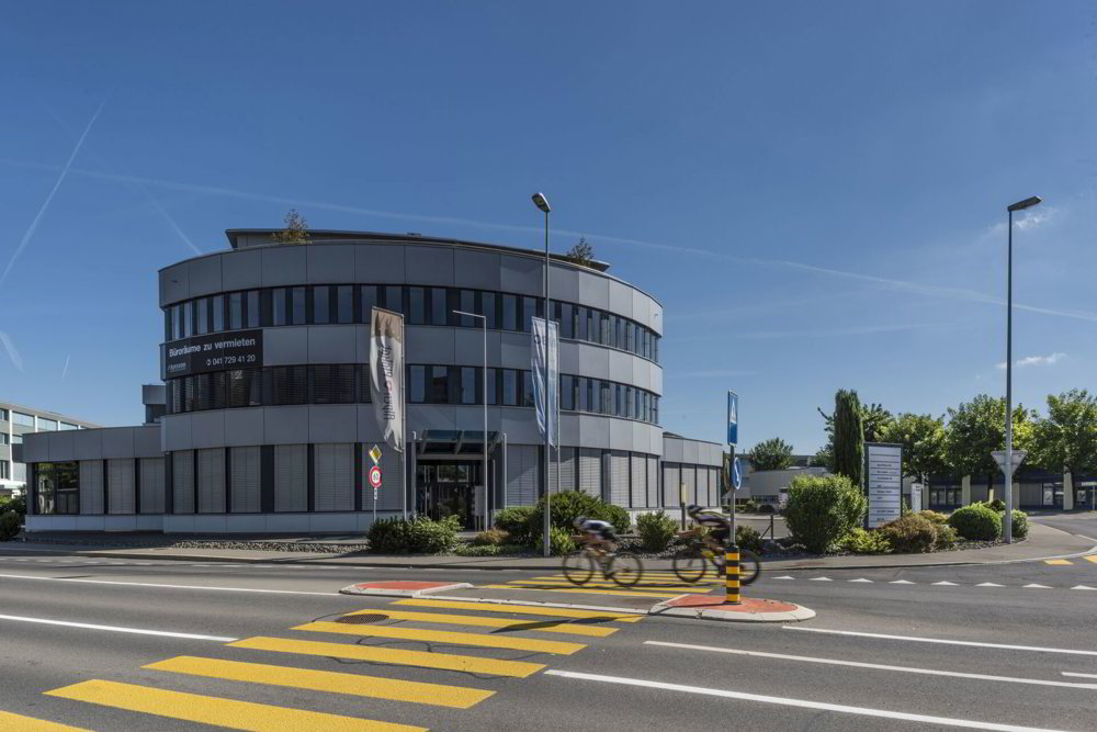 null rooms Office & Commercial for rent in Hünenberg - image 1/12