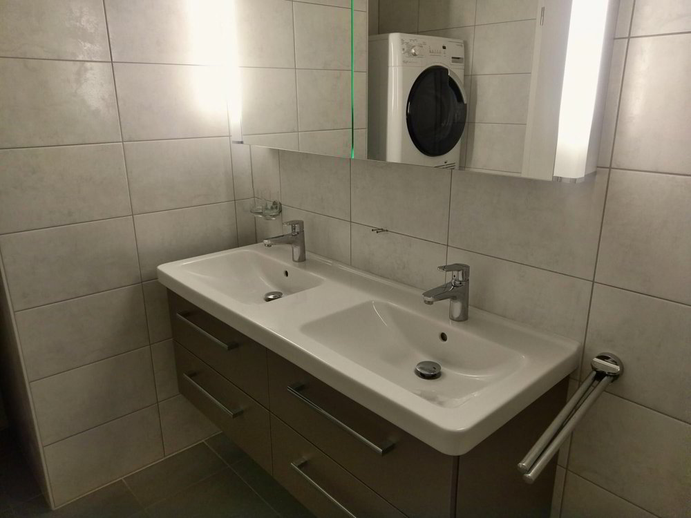 null rooms Office & Commercial to buy in Bière - image 1/11