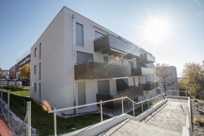 Ufficio & Commercio di null locali in affitto a Neuchâtel - immagine 1/2