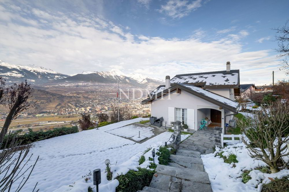 8 Zimmer Haus zum verkaufen in Salins - Bild 1/13