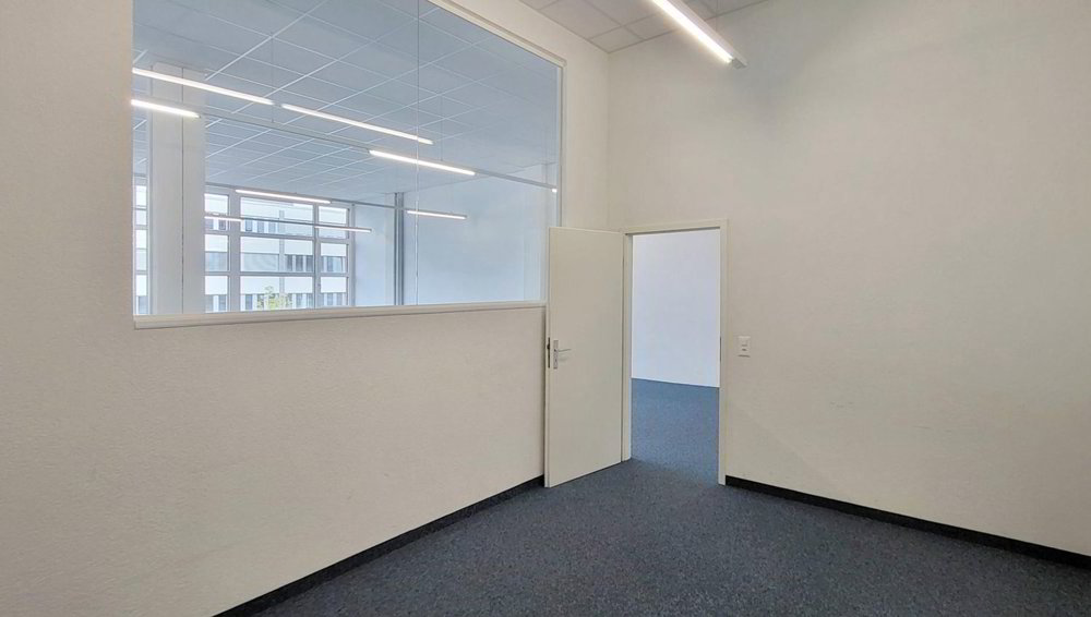 null rooms Office & Commercial for rent in Cham - image 1/13