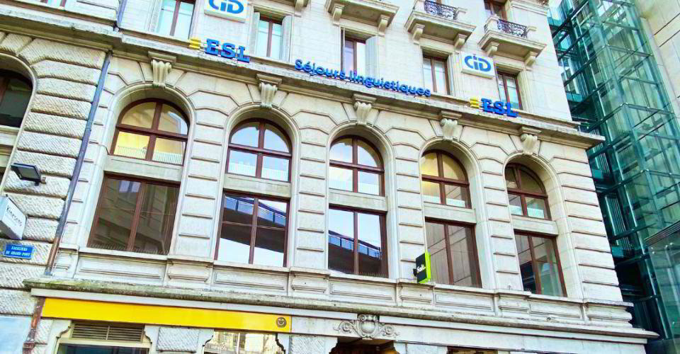 Bureau & Commerce null pièces à louer à Lausanne - image 1/8