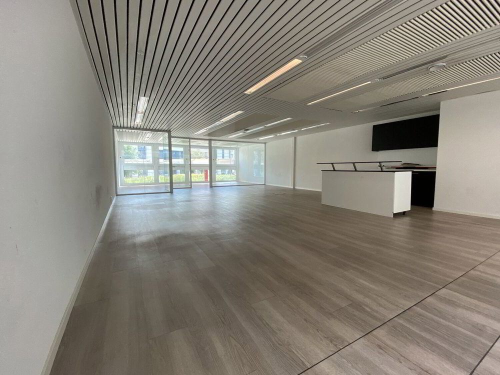 Bureau & Commerce null pièces à louer à Nyon - image 1/3