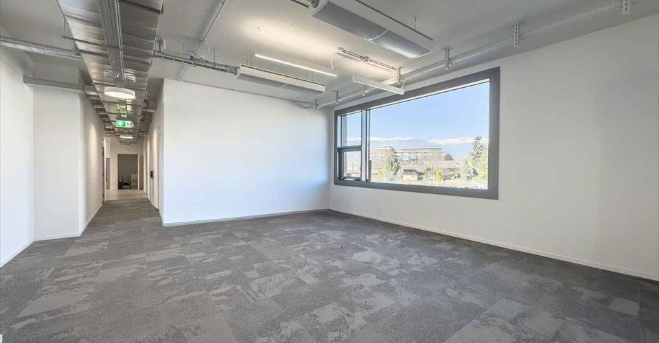 Bureau & Commerce null pièces à louer à Meyrin - image 1/10