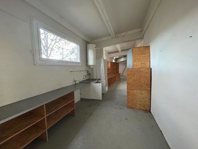 Bureau & Commerce null pièces à louer à Lausanne - image 1/6