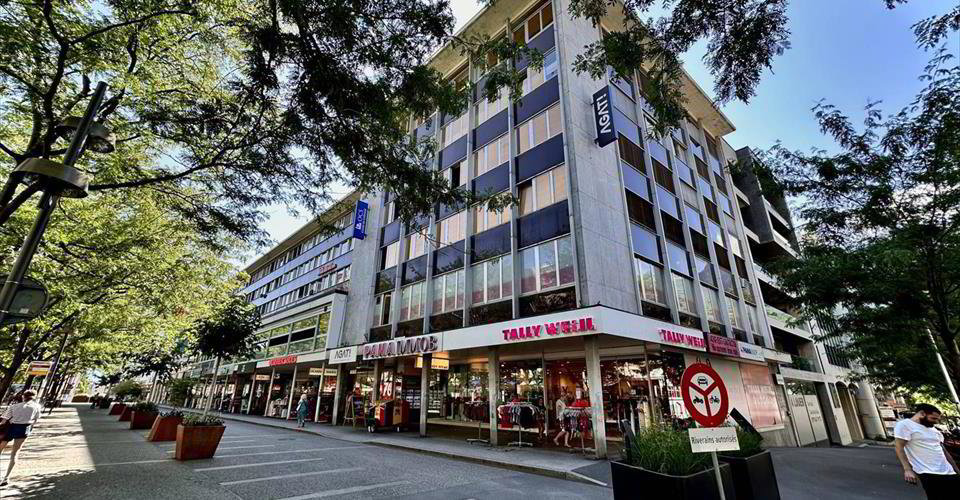 null rooms Office & Commercial for rent in Sion - image 1/5