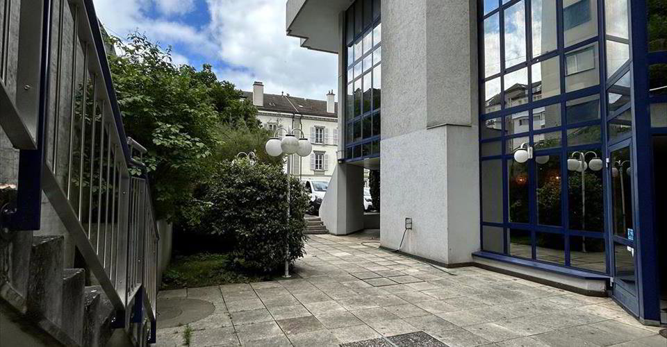 Bureau & Commerce null pièces à louer à Lausanne - image 1/13