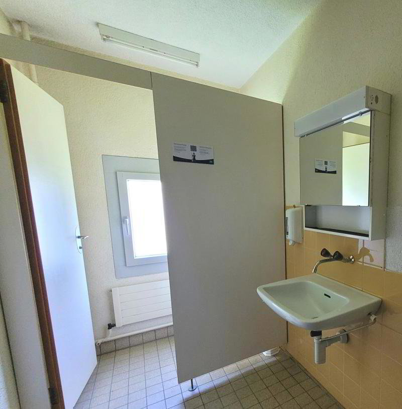 Bureau & Commerce null pièces à louer à Hinwil - image 1/4
