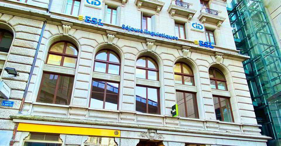 Bureau & Commerce null pièces à louer à Lausanne - image 1/8