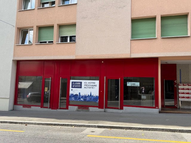 Bureau & Commerce null pièces à louer à Lausanne - image 1/3
