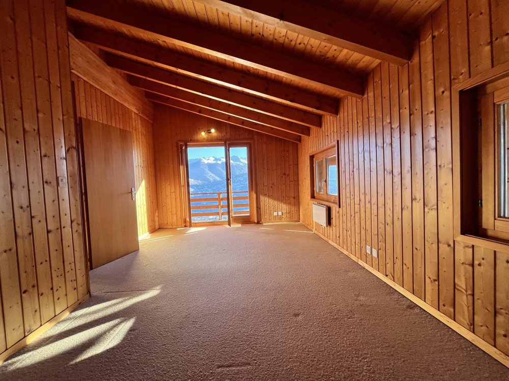 3 rooms House to buy in Aven - image 1/13
