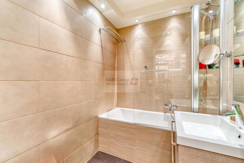 5 Zimmer Wohnung zum verkaufen in Geneva - Bild 1/8