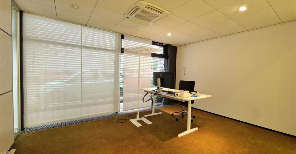 Bureau & Commerce null pièces à louer à Delémont - image 1/7