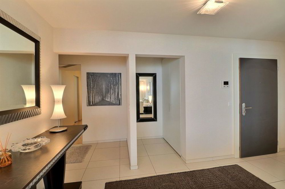 Appartamento di 4 locali in vendita a Montreux - immagine 1/13