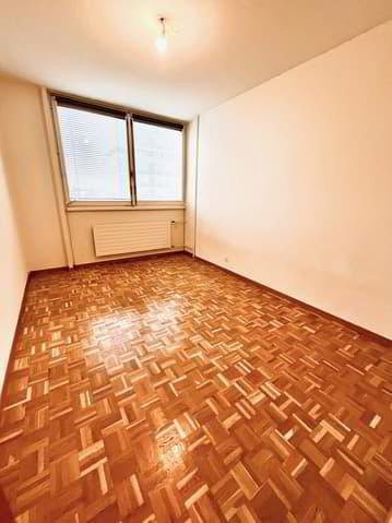 5 Zimmer Wohnung zum verkaufen in Le Lignon - Bild 1/6