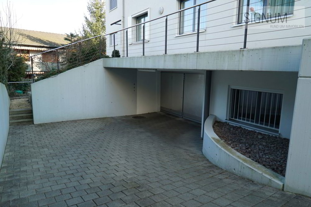 Parcheggio, garage di null locali in affitto a Binningen - immagine 1/1