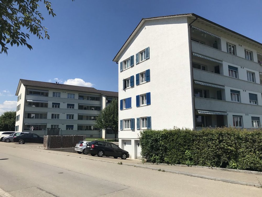 null rooms Car park, garage for rent in Bad Zurzach - image 1/1
