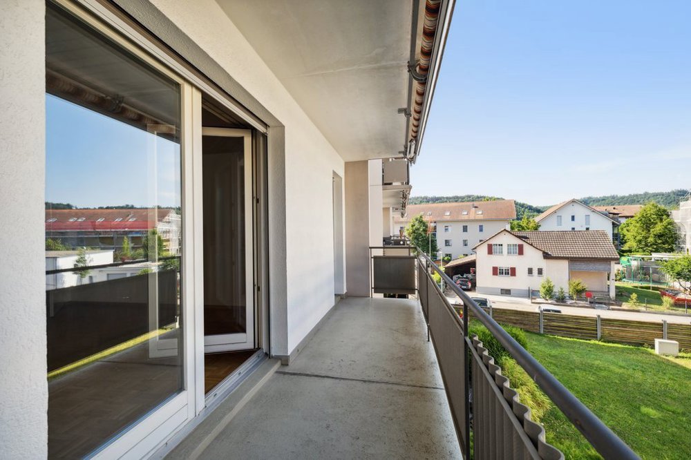 4 rooms Apartment for rent in Rheinfelden - image 1/10