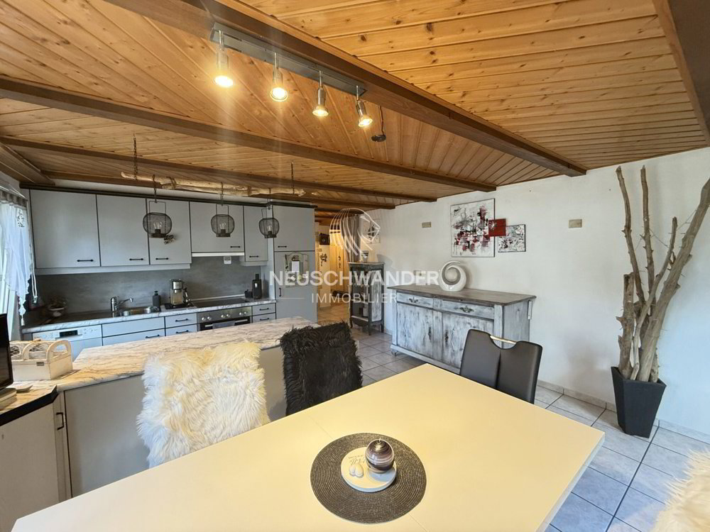 Casa di 13 locali in vendita a Belprahon - immagine 1/13