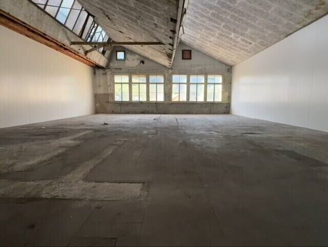 null rooms Office & Commercial to buy in St-Ursanne - image 1/11