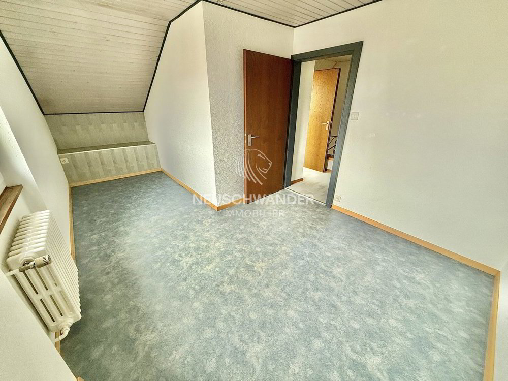Maison 6 pièces à acheter à Coeuve - image 1/13