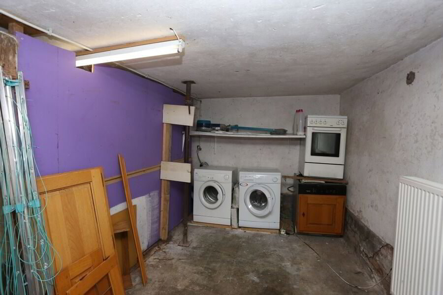 Maison 8 pièces à acheter à Alle - image 1/13