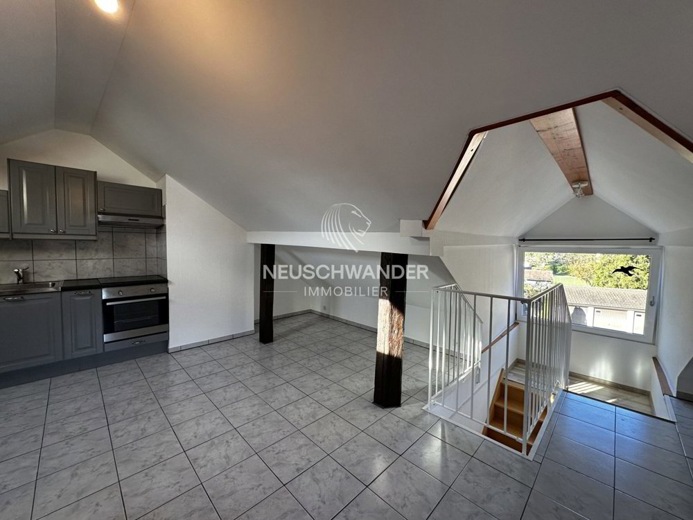 Maison 8 pièces à acheter à Soyhières - image 1/13