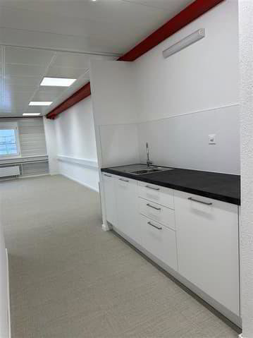 Ufficio & Commercio di 1 locali in affitto a Romanel-sur-Lausanne - immagine 1/3