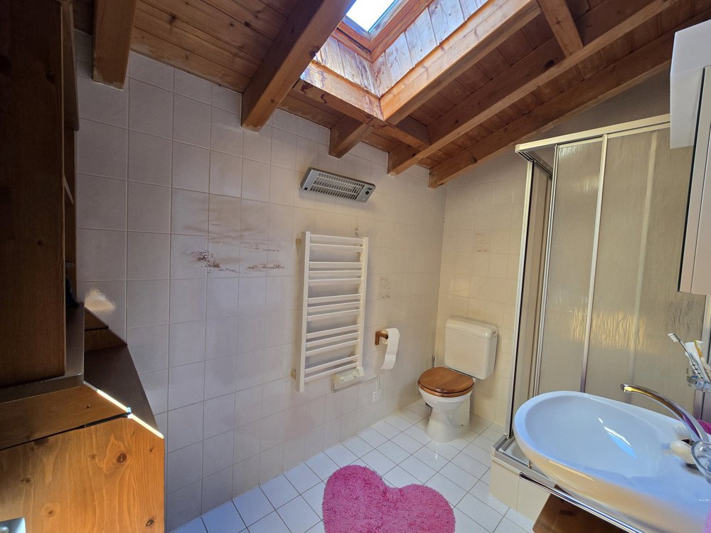 Casa di 4 locali in vendita a Grône - immagine 1/13