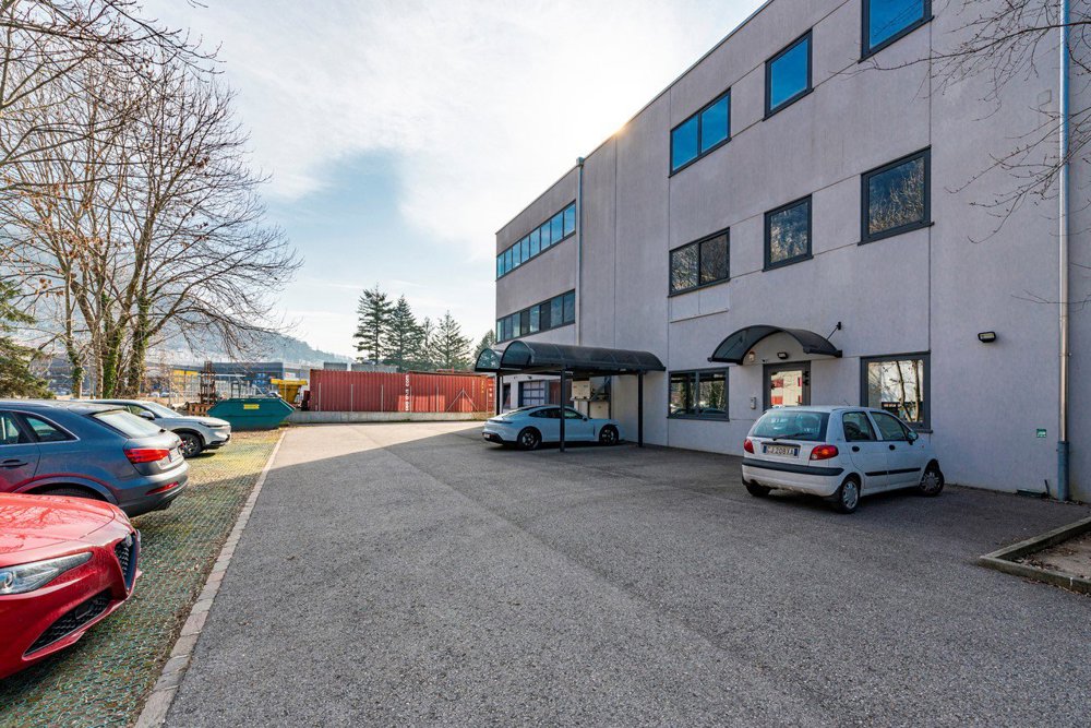 Ufficio & Commercio di null locali in vendita a Mendrisio - immagine 1/11