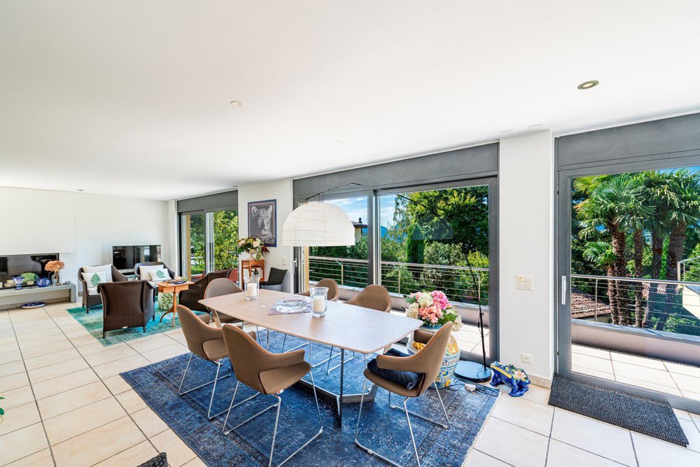 Casa di 5 locali in vendita a Villa Luganese - immagine 1/13