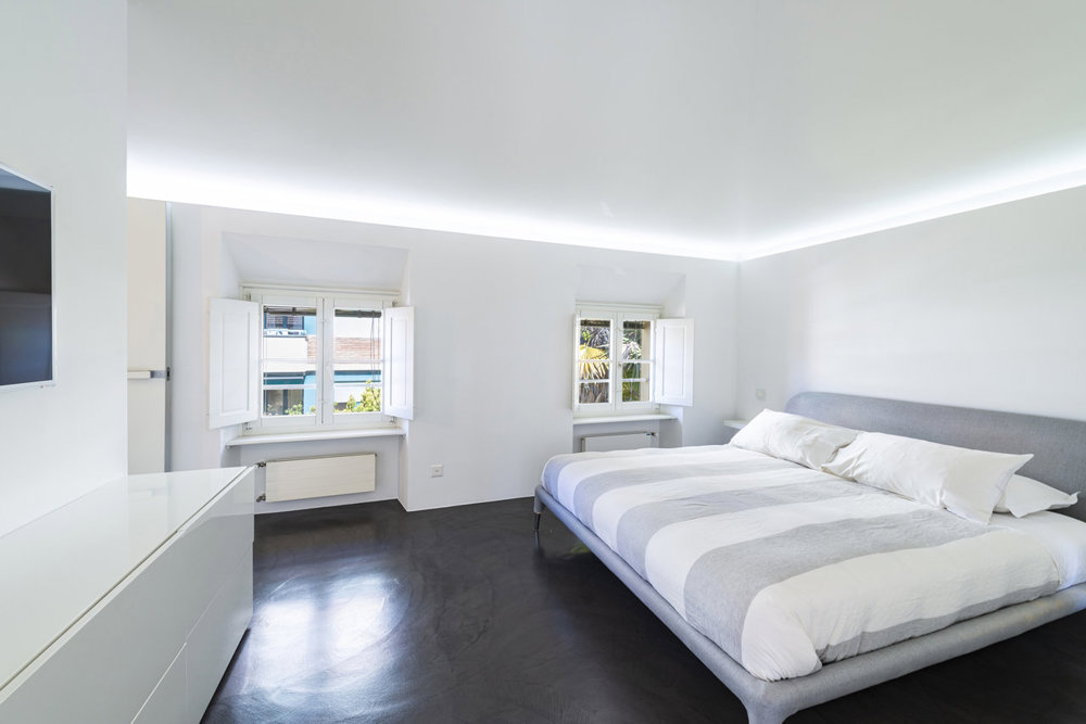 Maison 7 pièces à acheter à Lugano - image 1/13