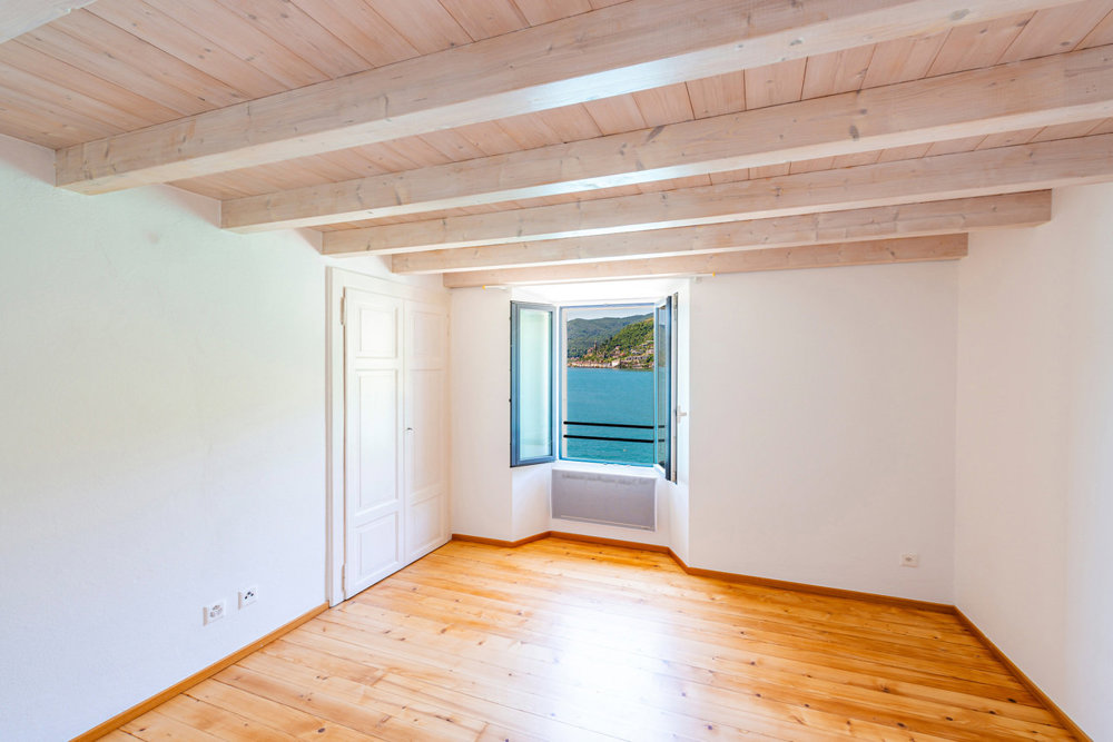 Maison 5 pièces à acheter à Brusino Arsizio - image 1/13