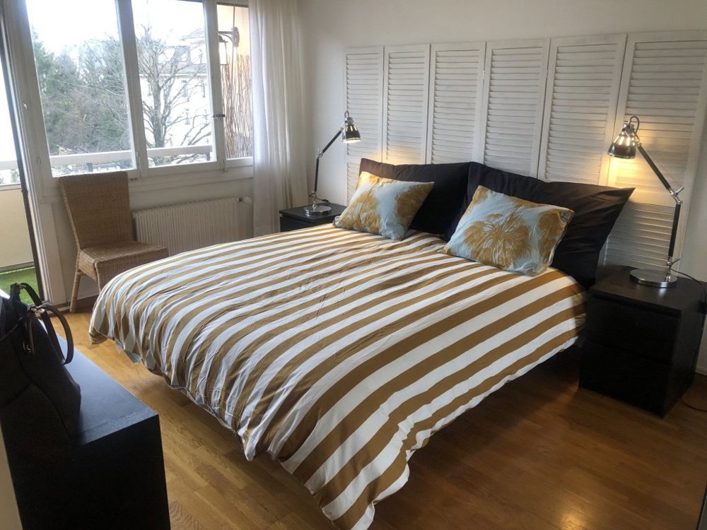 2 rooms Apartment to buy in Lausanne - image 1/3
