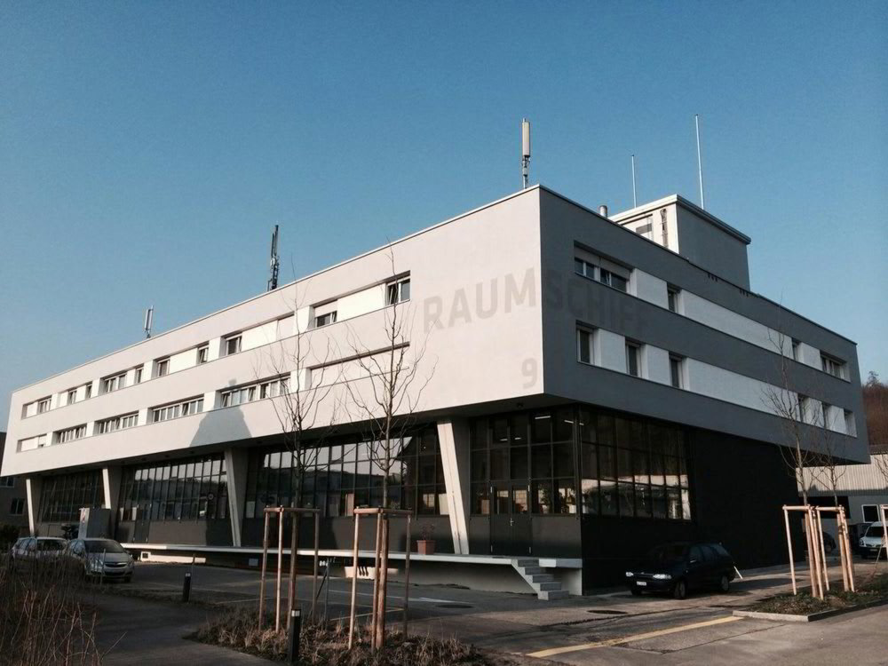 null rooms Office & Commercial for rent in Hausen AG - image 1/6