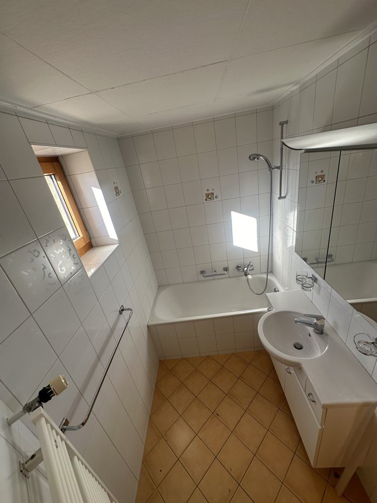 Appartement 4 pièces à louer à Delémont - image 1/9