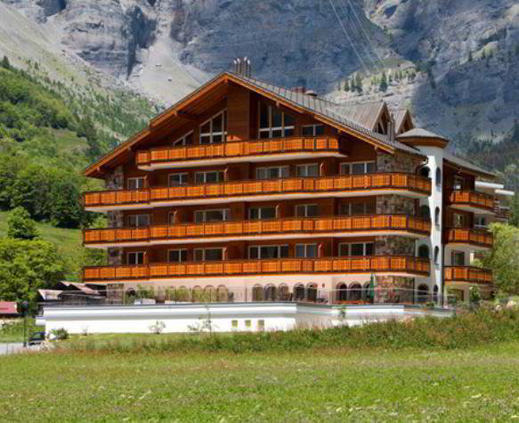 4 rooms Apartment to buy in Loèche-les-Bains - image 1/1