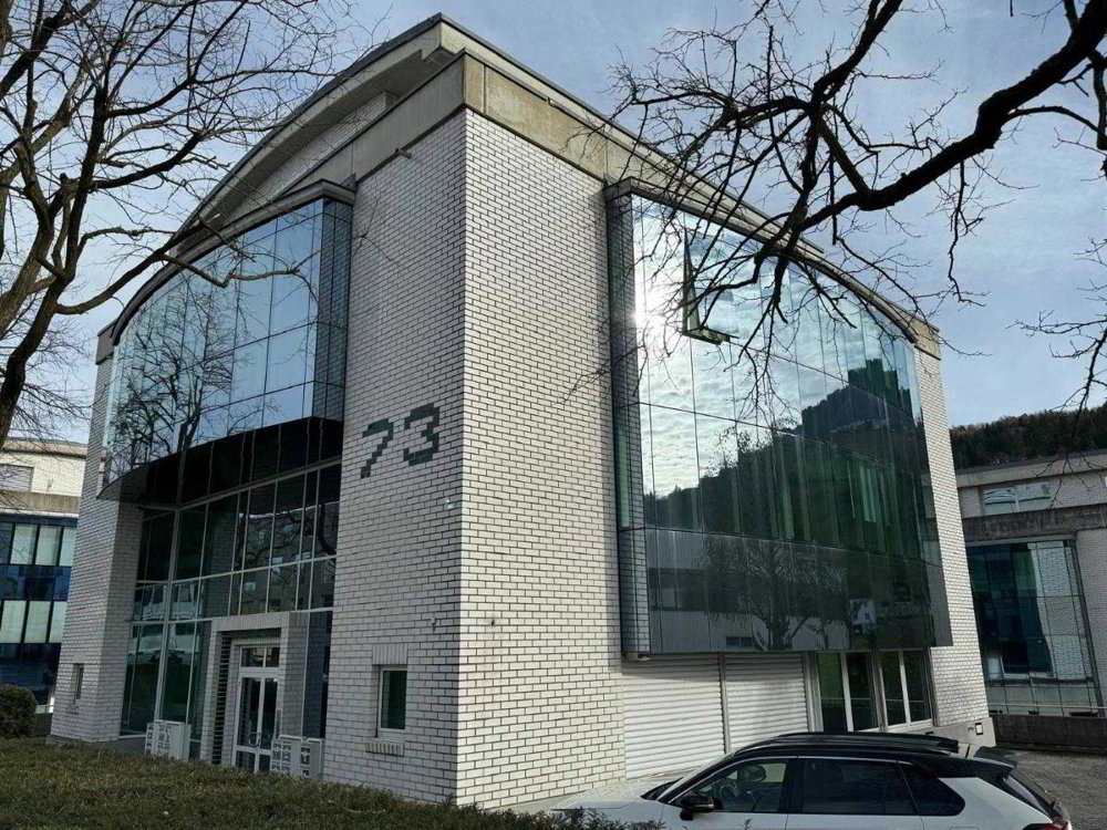 Ufficio & Commercio di null locali in affitto a Pfäffikon SZ - immagine 1/1