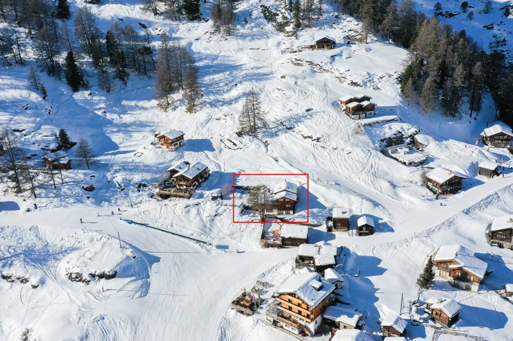 8.5 rooms House to buy in Zermatt - image 1/25