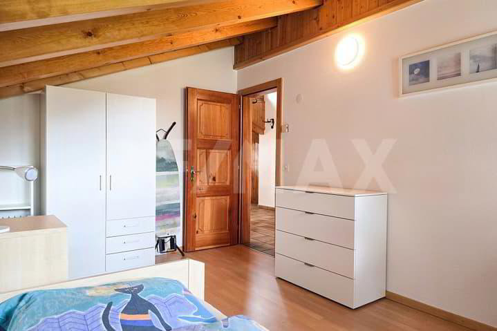 Maison 7.5 pièces à acheter à Täsch - image 1/13