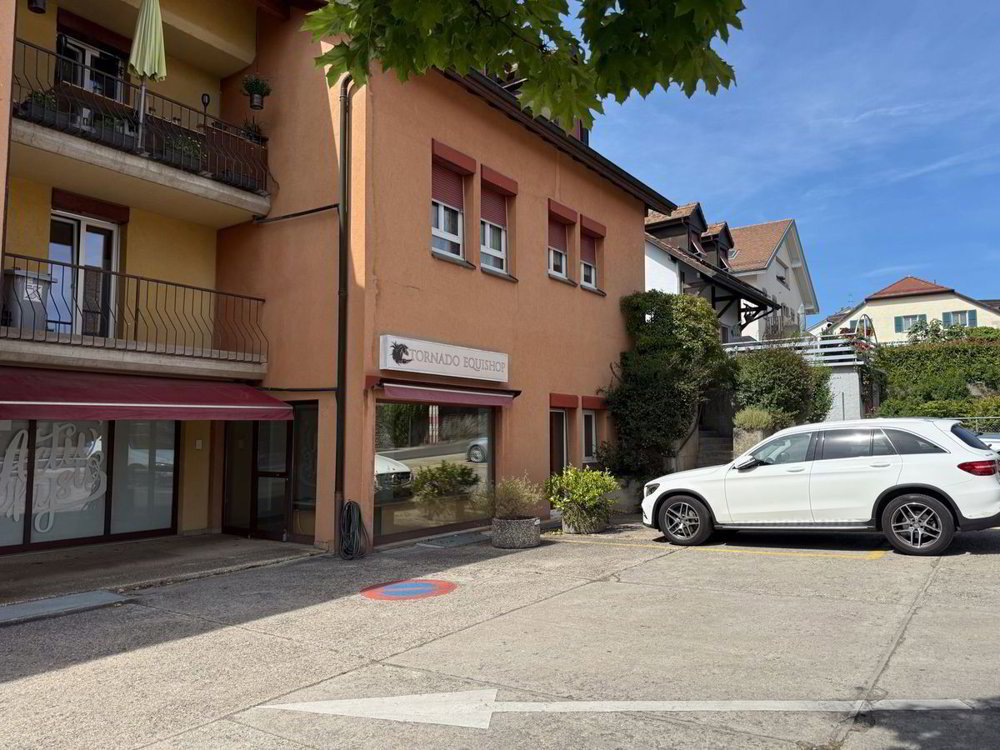 Bureau & Commerce null pièces à acheter à Gland - image 1/13