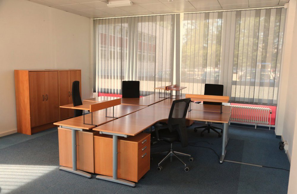 Ufficio & Commercio di null locali in affitto a Meyrin - immagine 1/8