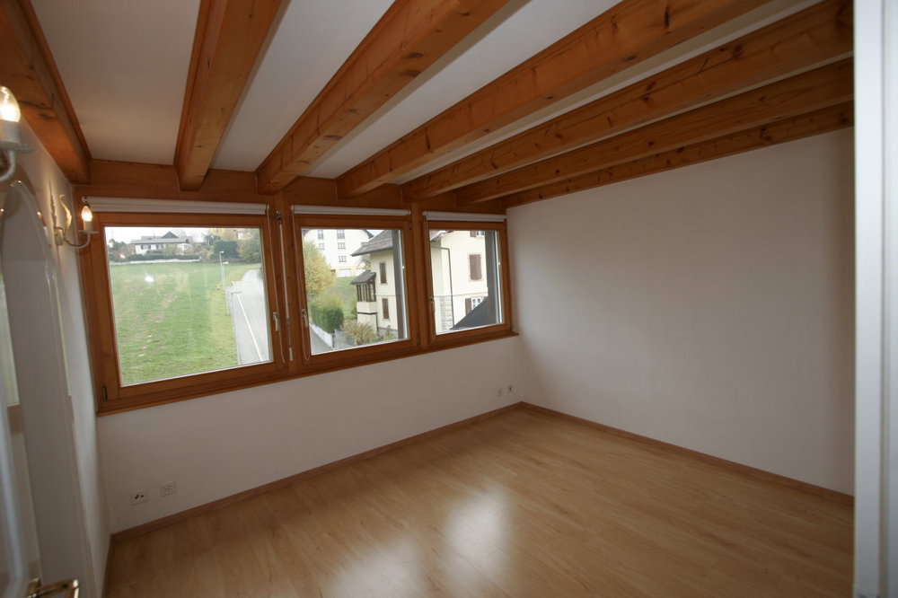 Appartamento di 6 locali in affitto a Oron-la-Ville - immagine 1/9