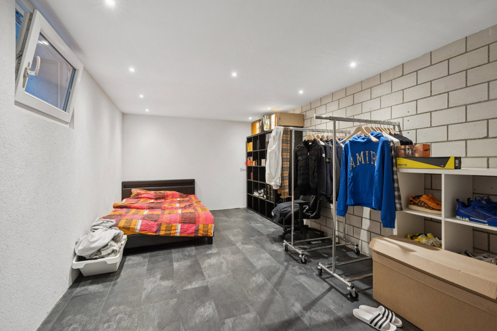 Maison 5 pièces à acheter à Gelterkinden - image 1/13