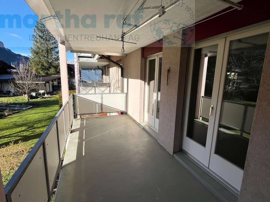 Appartamento di 4 locali in vendita a Meiringen - immagine 1/13