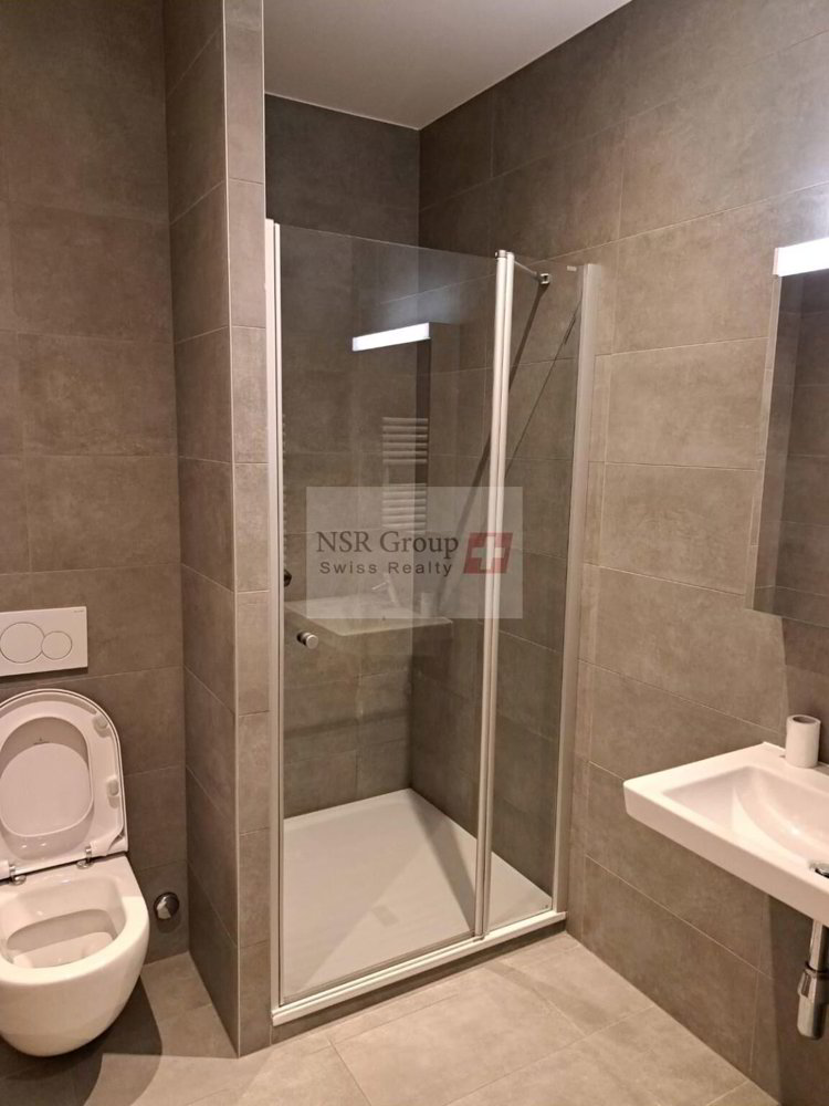 6 Zimmer Wohnung zu vermieten in Geneva - Bild 1/8