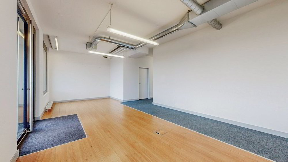 null rooms Office & Commercial for rent in Pfäffikon SZ - image 1/12