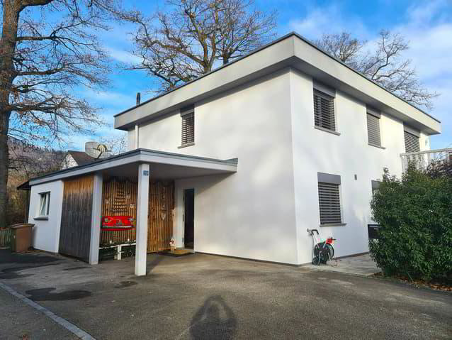 Maison 6.5 pièces à acheter à Delémont - image 1/3