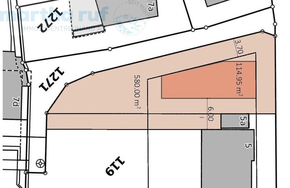 Maison 6 pièces à acheter à Unterseen - image 1/9
