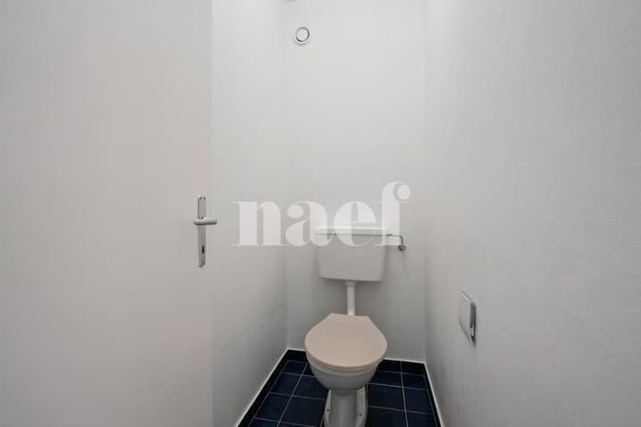 Appartement 4 pièces à louer à Neuchâtel - image 1/12